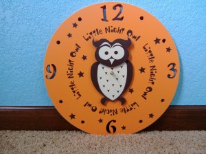 Close-up of the clock! I just love this little clock and that you can have it made in all sorts of colors!